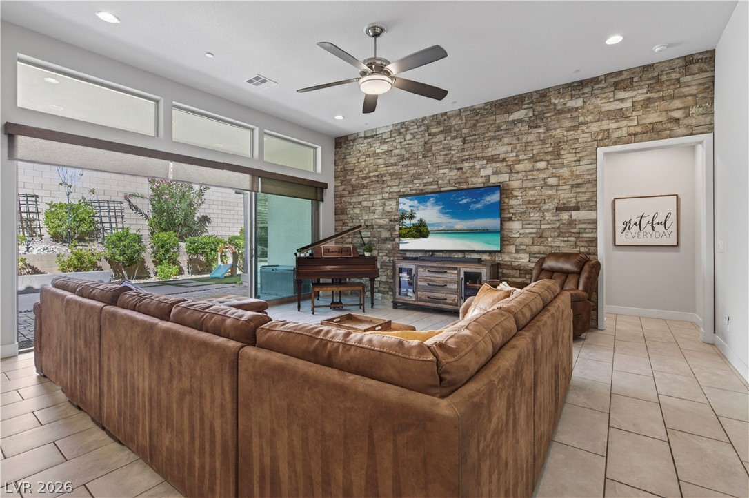 8455 Skye Walk Court Property Photo 10