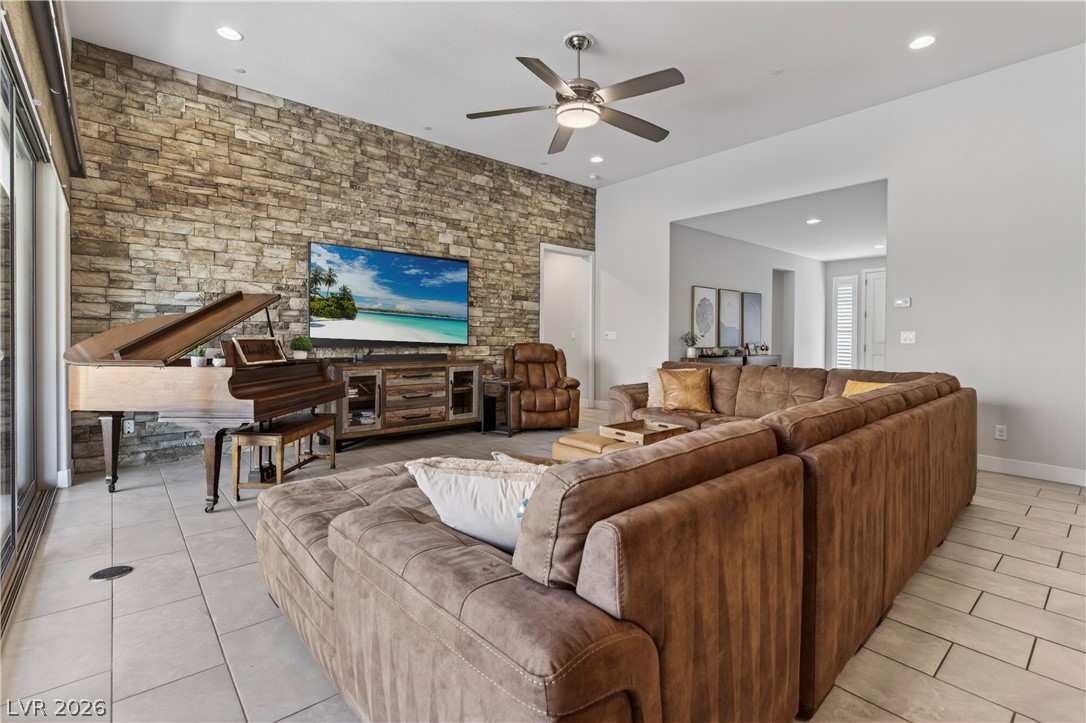 8455 Skye Walk Court Property Photo 11
