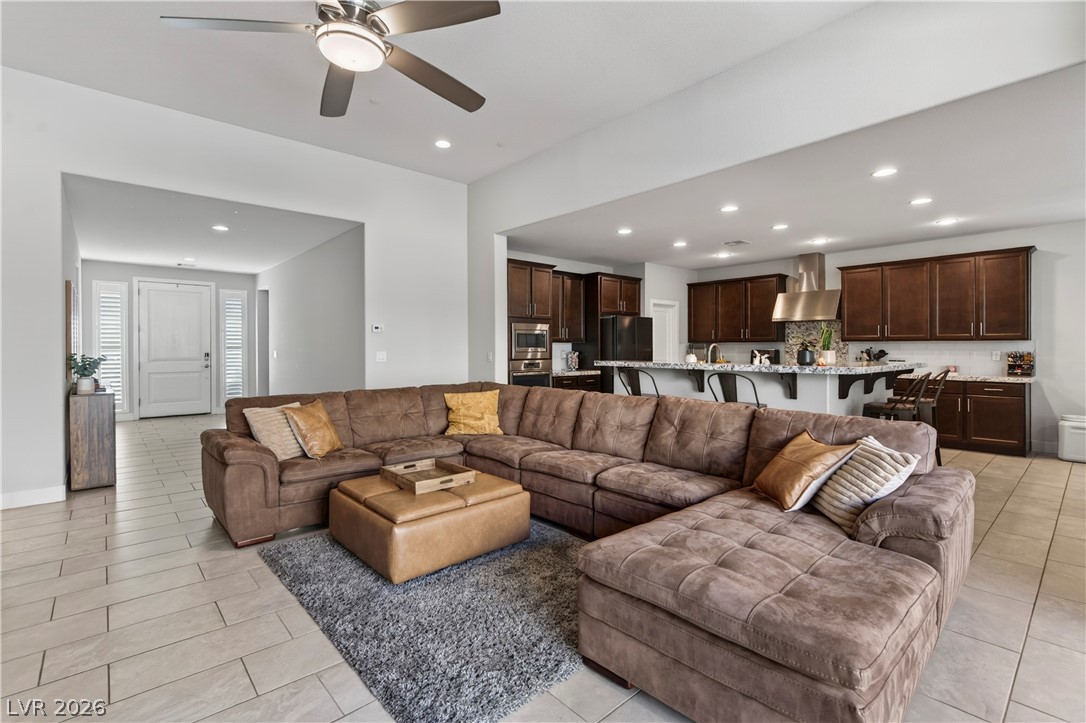 8455 Skye Walk Court Property Photo 12