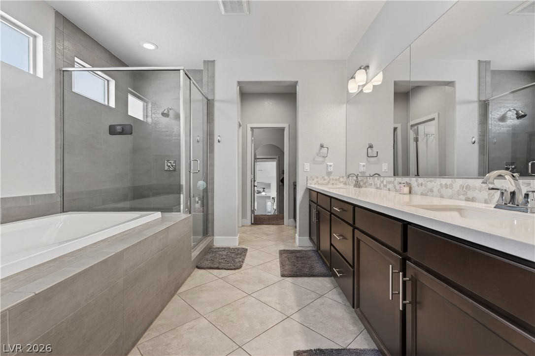 8455 Skye Walk Court Property Photo 26
