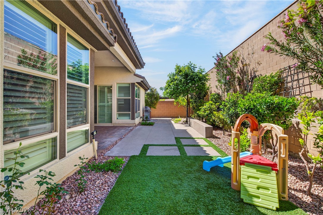 8455 Skye Walk Court Property Photo 48
