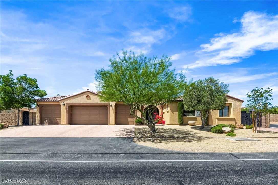 8935 Gagnier Boulevard Property Photo 1