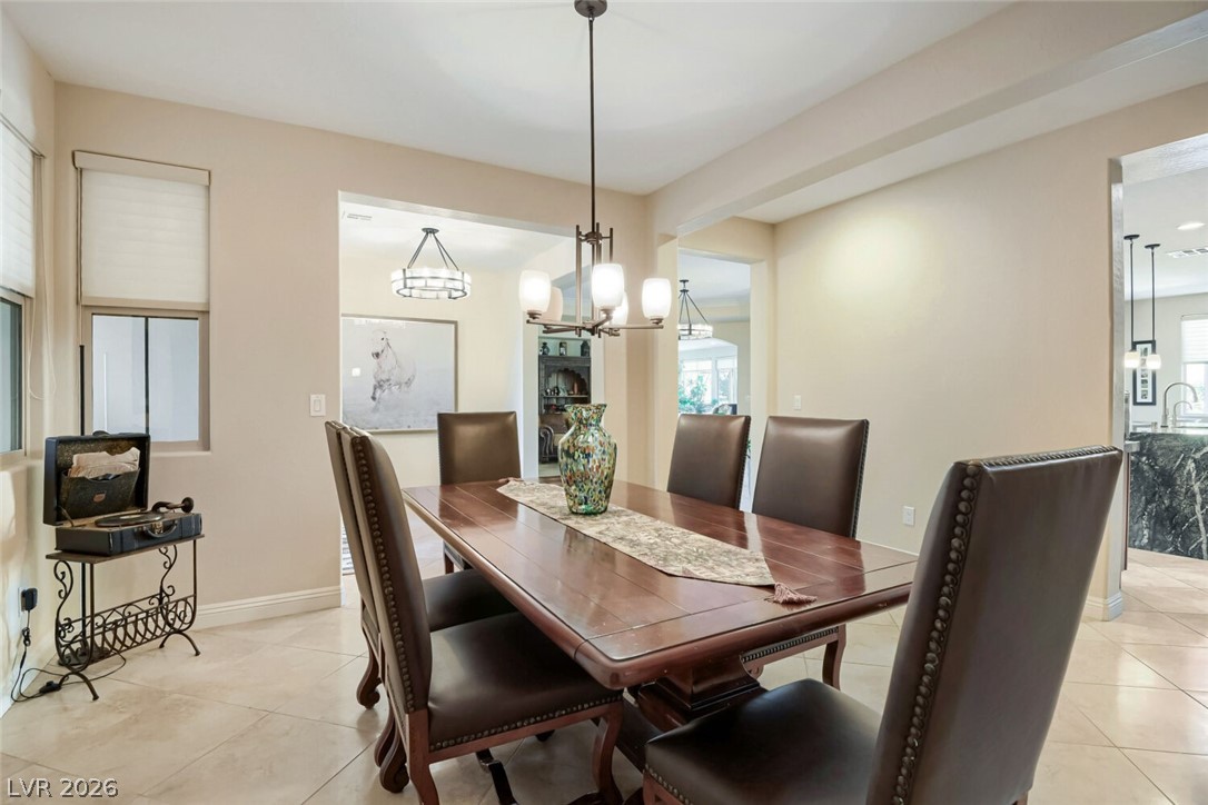 8935 Gagnier Boulevard Property Photo 9