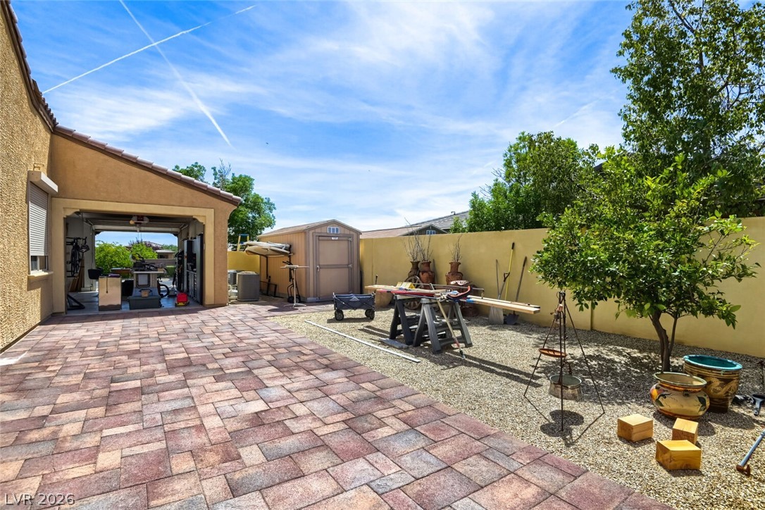 8935 Gagnier Boulevard Property Photo 46