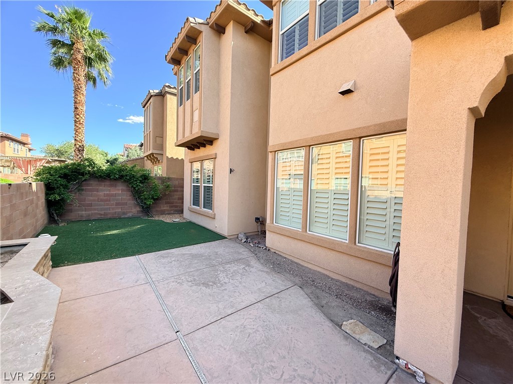 464 Via Palermo Drive Property Photo 6