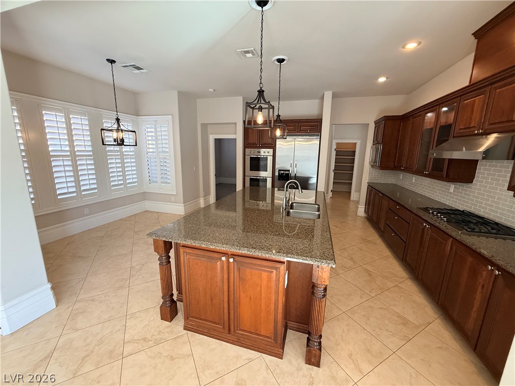 464 Via Palermo Drive Property Photo 15