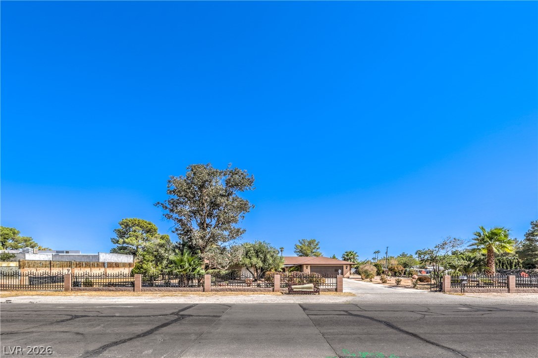 2880 Red Rock Street Property Photo 1