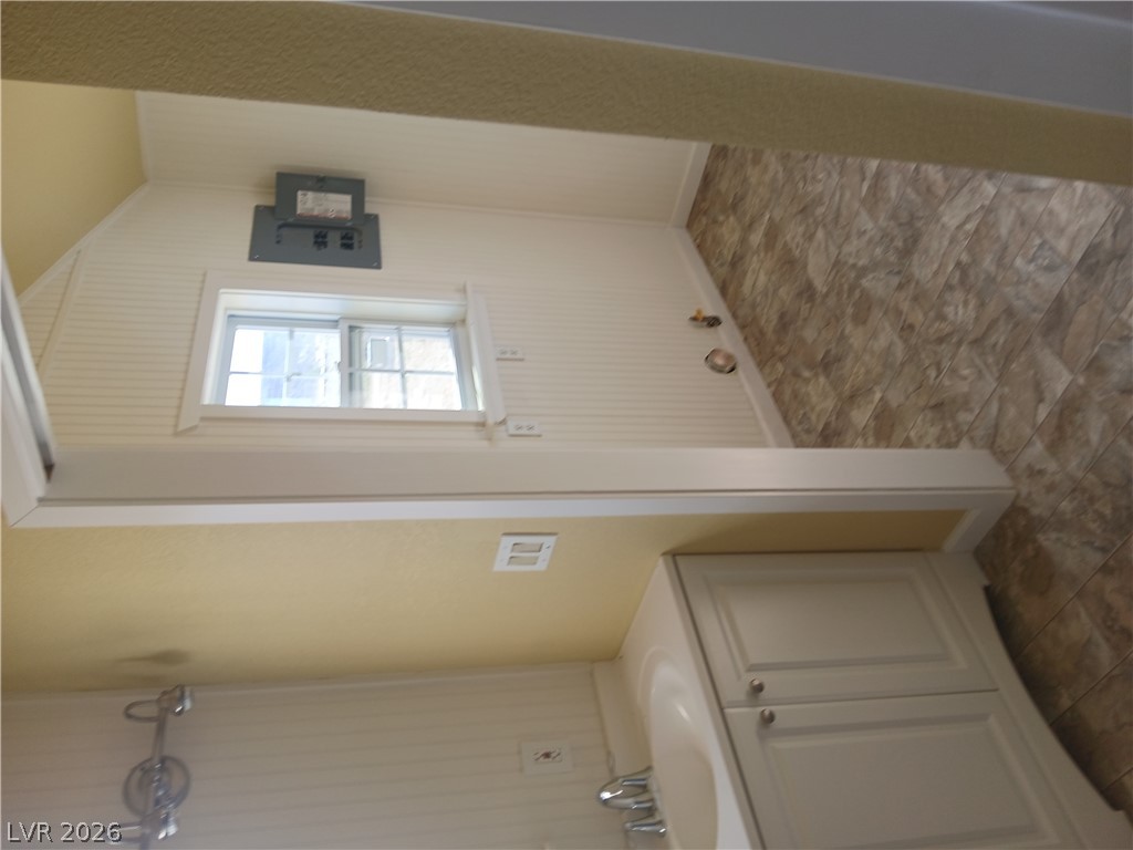 1208 Broadway Property Photo 11