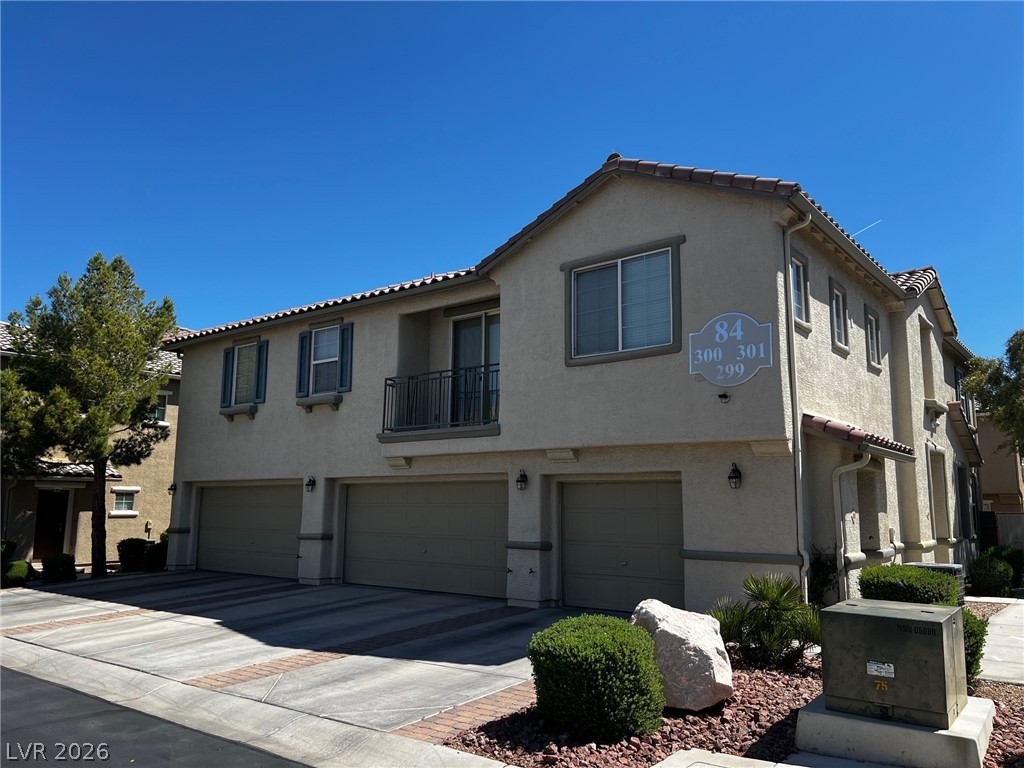 6255 Arby Avenue 301 Property Photo 1