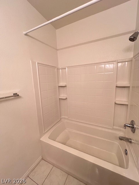 6255 Arby Avenue 301 Property Photo 10