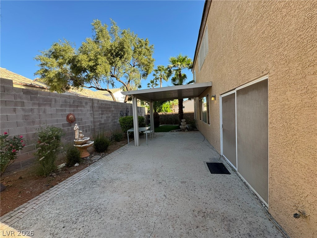 3437 Bedfordshire Place Property Photo 3