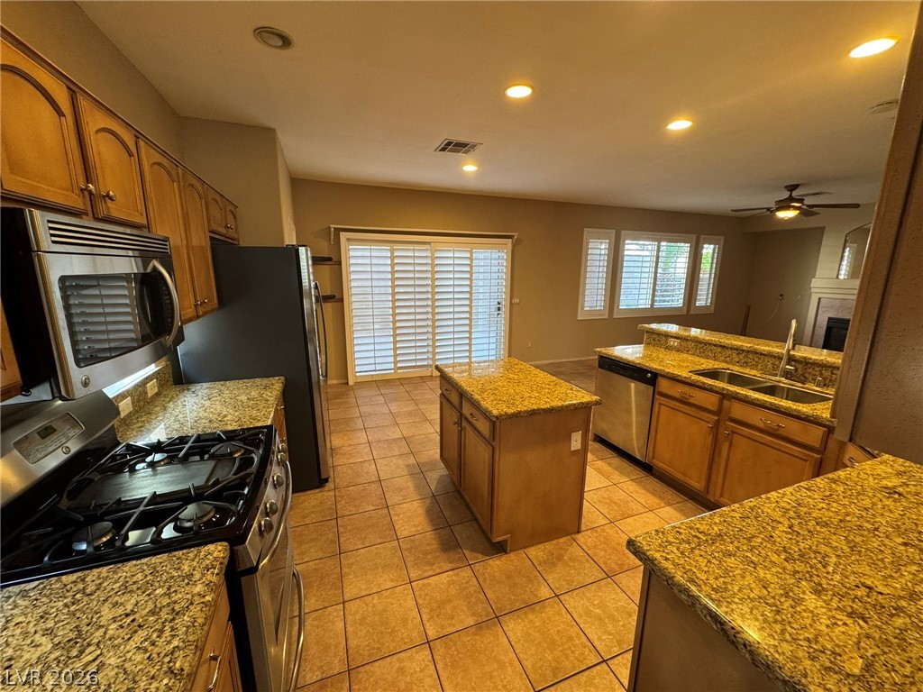 3437 Bedfordshire Place Property Photo 10