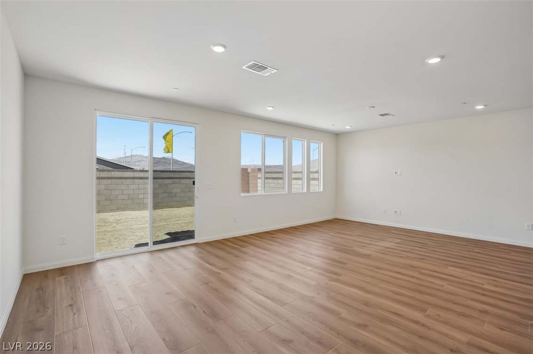 10380 Arete Avenue Property Photo 3