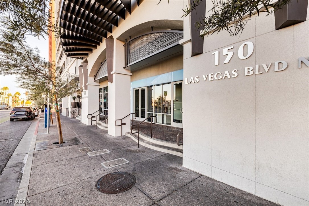 150 Las Vegas Boulevard 1906 Property Photo 8