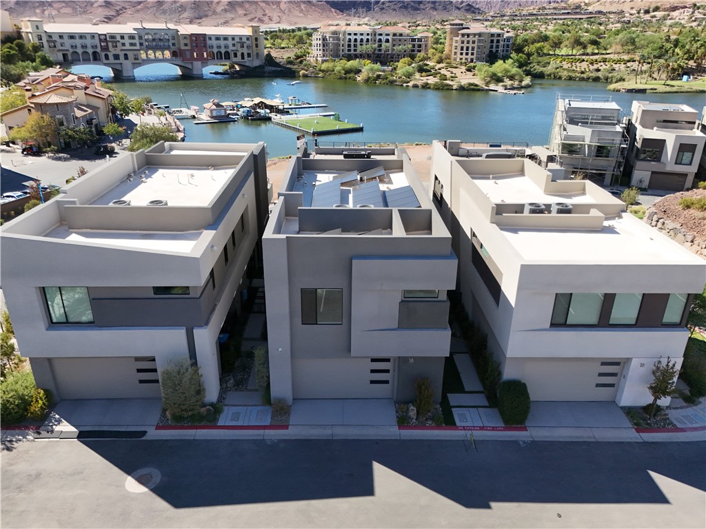 16 Heron Harbour Drive Property Photo 3