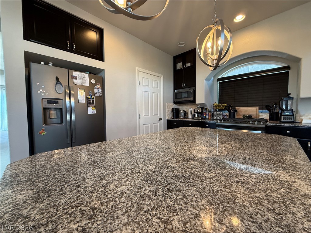 7068 Parrot Bay Way Property Photo 1