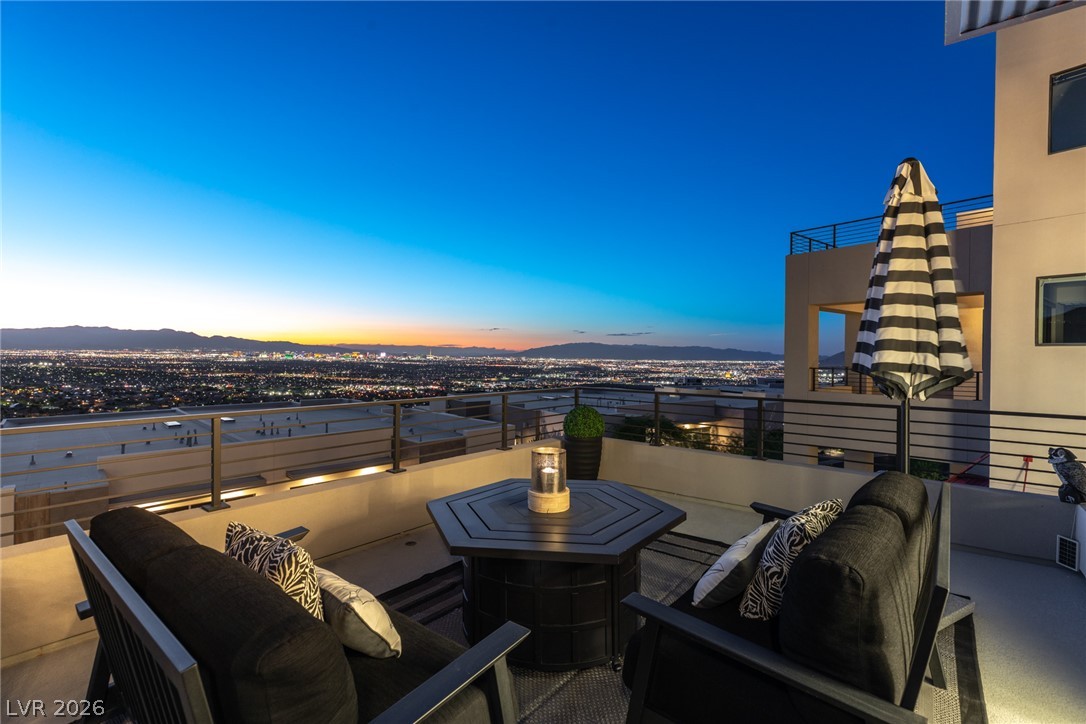 426 Tranquil Peak Court Property Photo 1