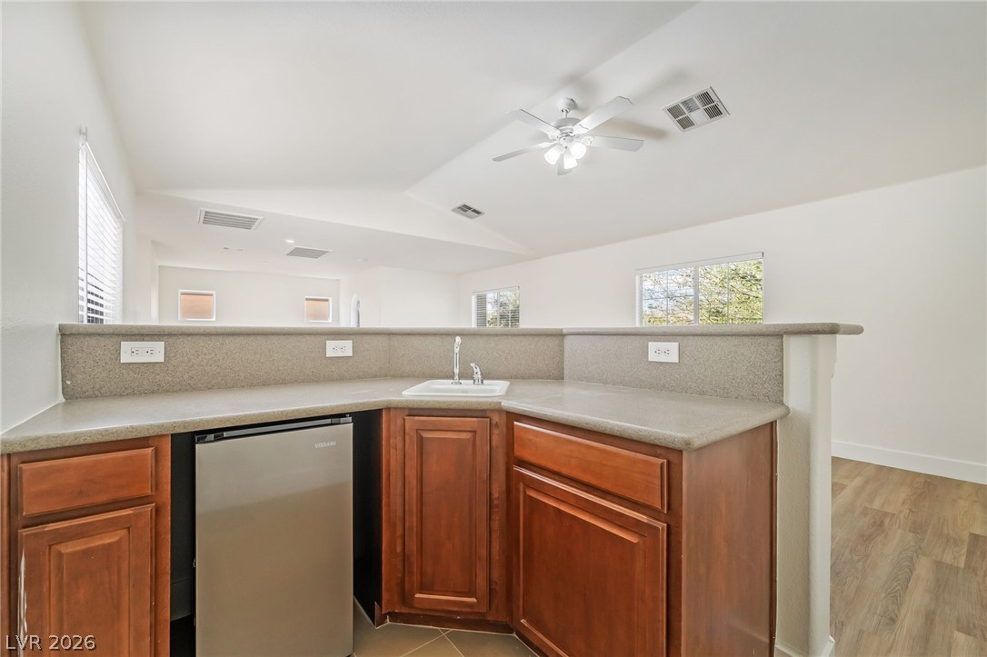 9372 Glendora Valley Street Property Photo 13