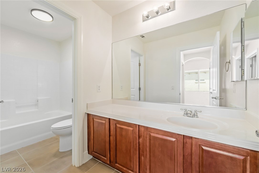 9372 Glendora Valley Street Property Photo 19