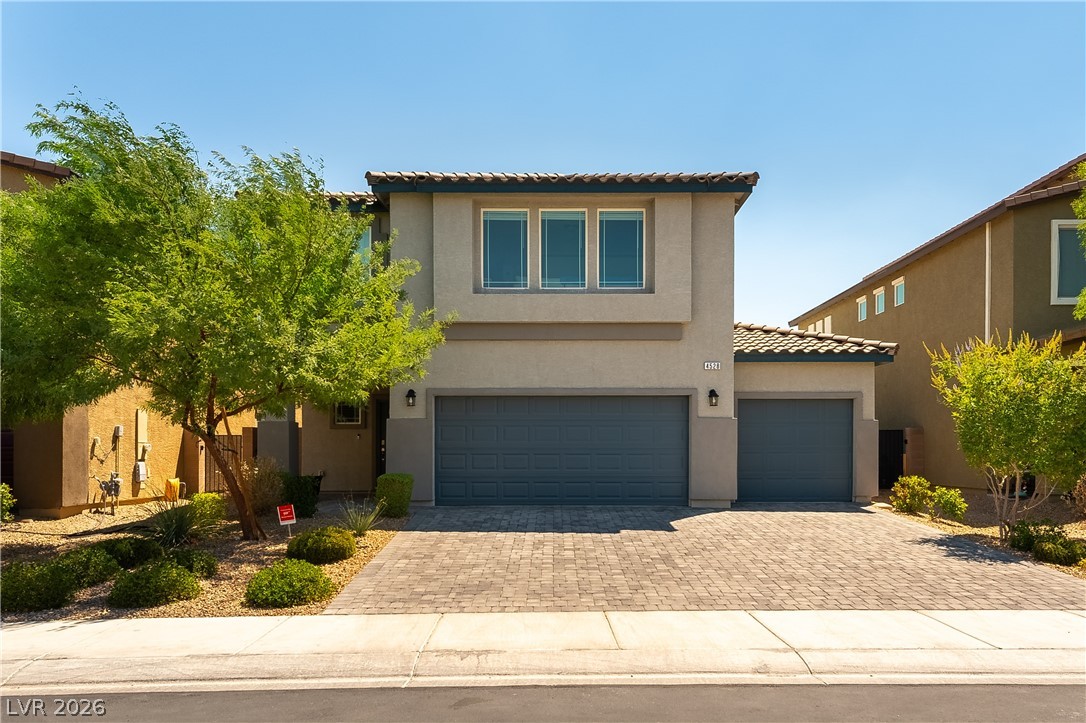 4528 Pointleaf Street Property Photo 1