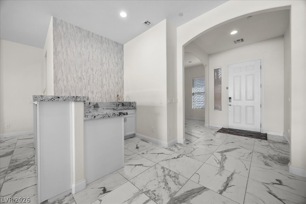 2803 Candelaria Drive Property Photo 10