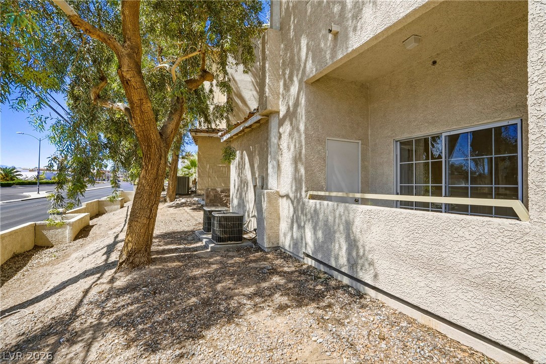 1995 Cutlass Drive 0 Property Photo 17