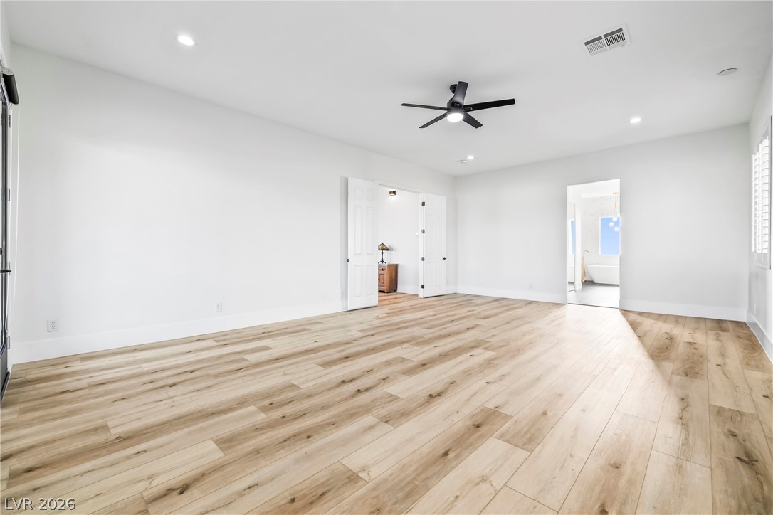 7580 Prancing Pony Court Property Photo 12
