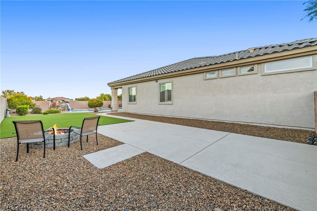 7580 Prancing Pony Court Property Photo 46