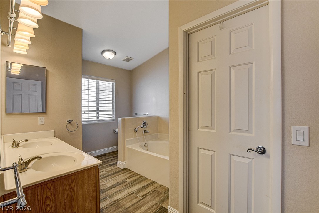 5053 Cedar Lawn Way Property Photo 26