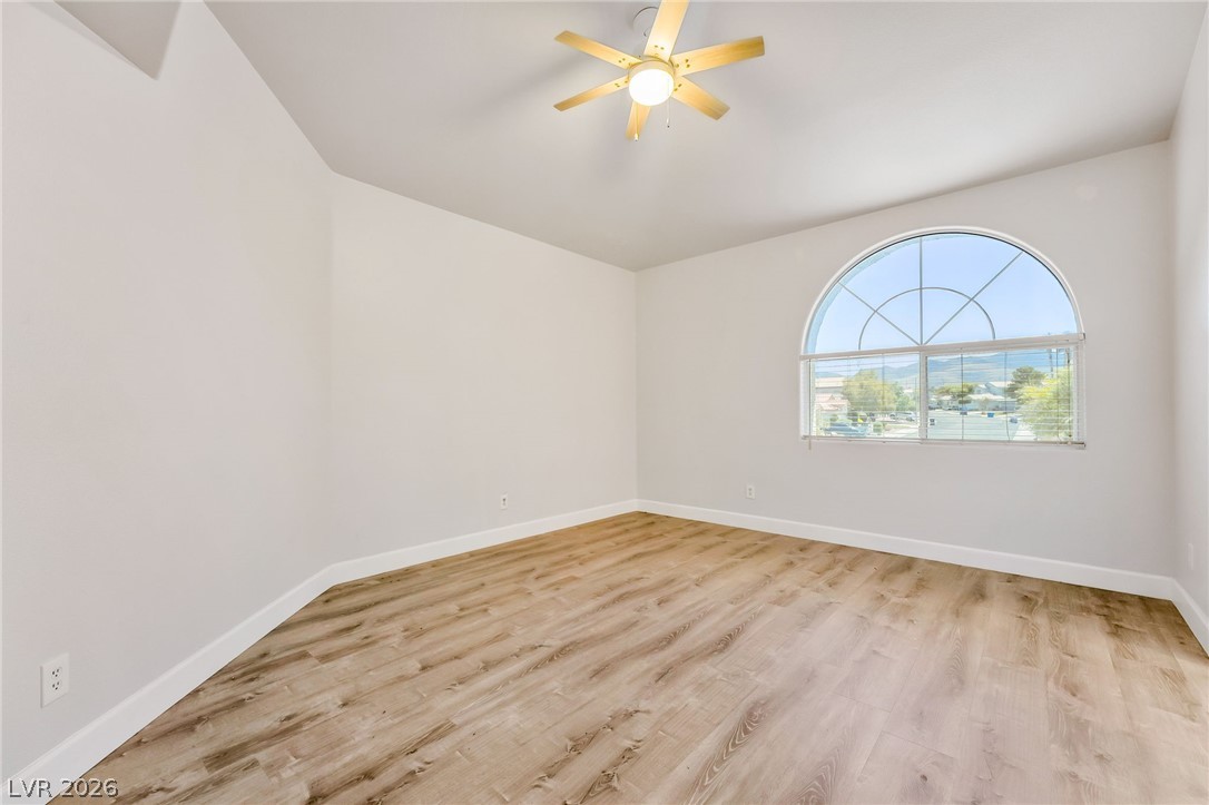 972 Upper Meadows Place Property Photo 19