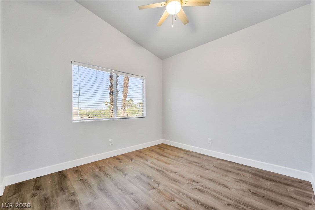 972 Upper Meadows Place Property Photo 30