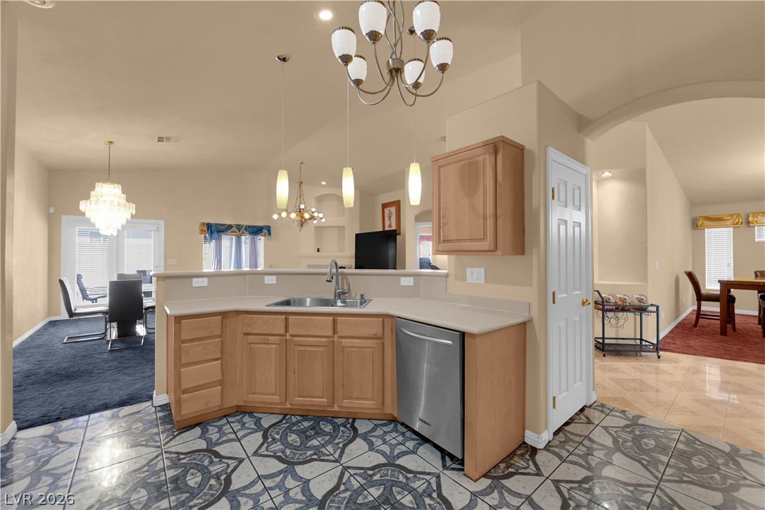 2616 Torch Avenue Property Photo 8