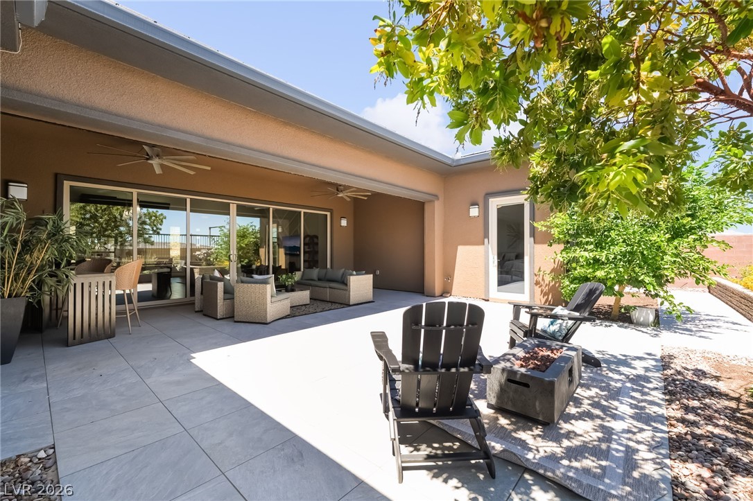 6796 Copper Sunrise Court Property Photo 7
