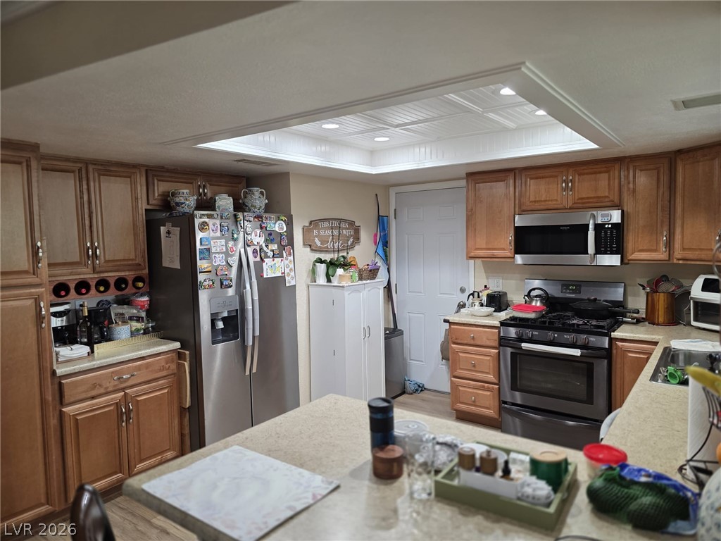7000 Carrondale Way Property Photo 9
