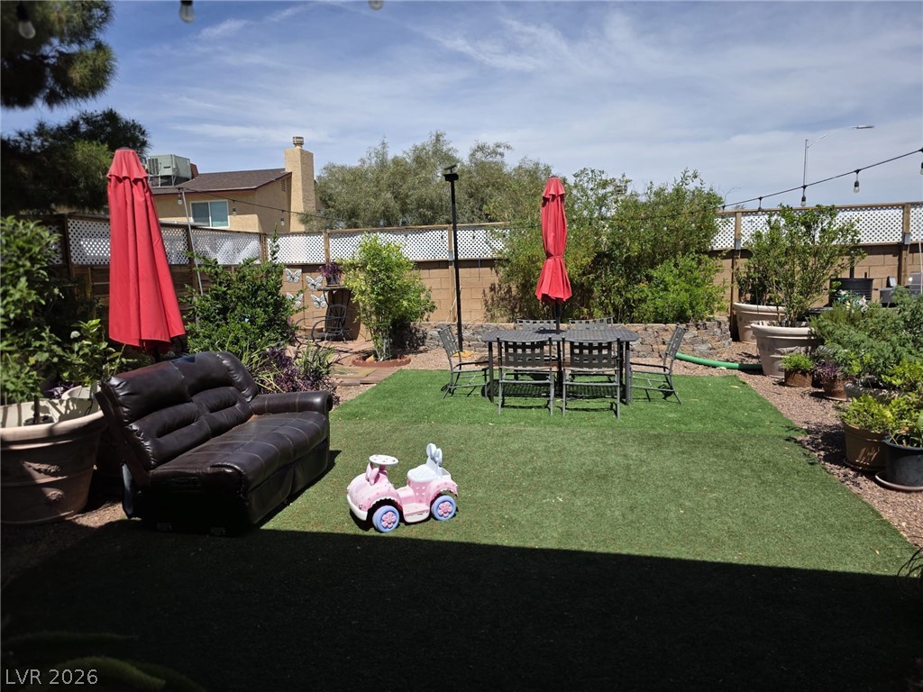 7000 Carrondale Way Property Photo 18