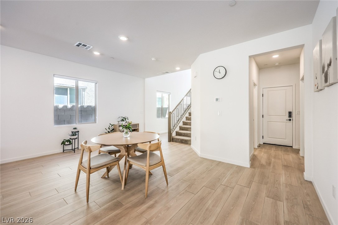 175 Medianoche Street Property Photo 22