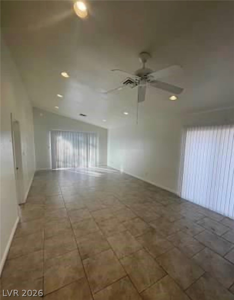 3948 Applecrest Street Property Photo 6
