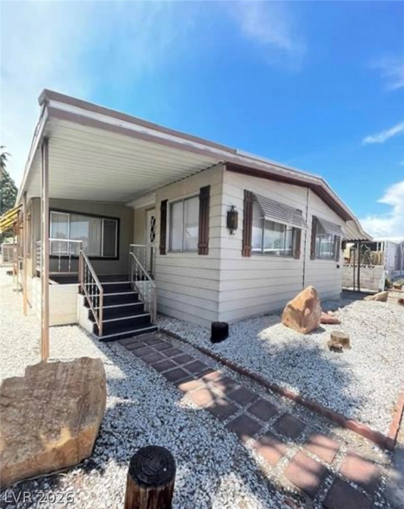 4575 Stemrose Way Property Photo 3
