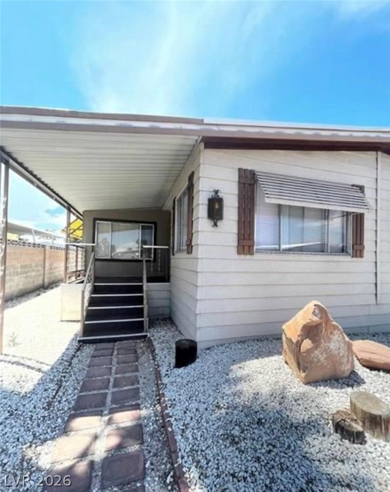 4575 Stemrose Way Property Photo 4