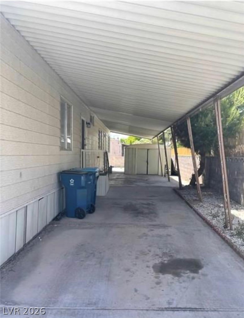 4575 Stemrose Way Property Photo 5