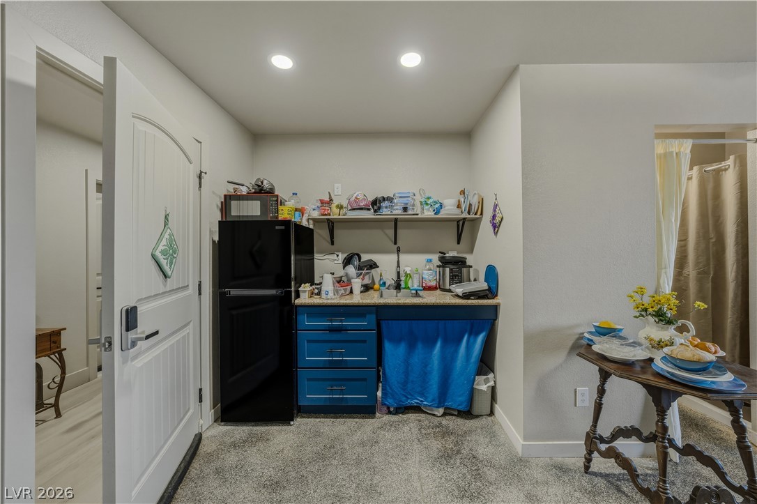 921 West Leffner Drive Property Photo 31