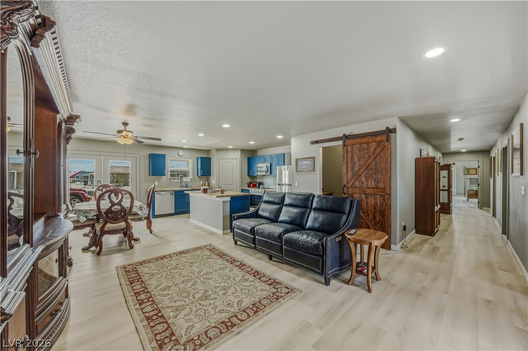 951 West Leffner Drive Property Photo 30