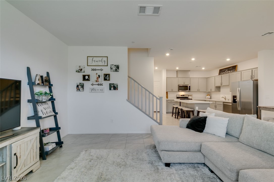 661 Bellus Place Property Photo 12