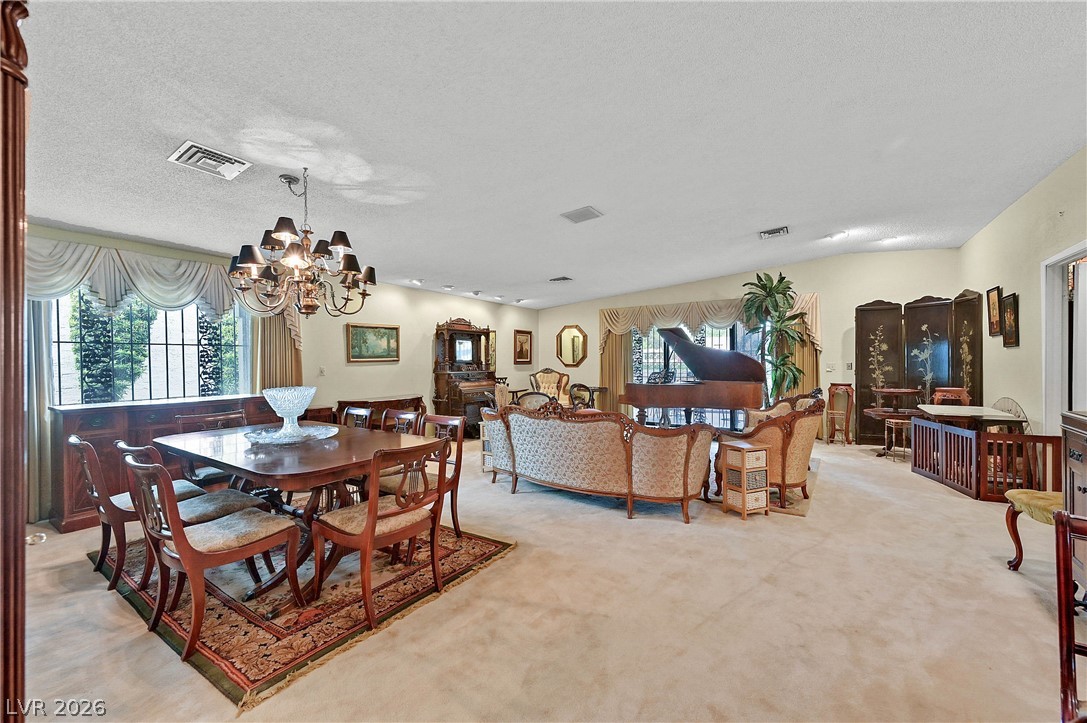 3016 Calle De Laredo Property Photo 8