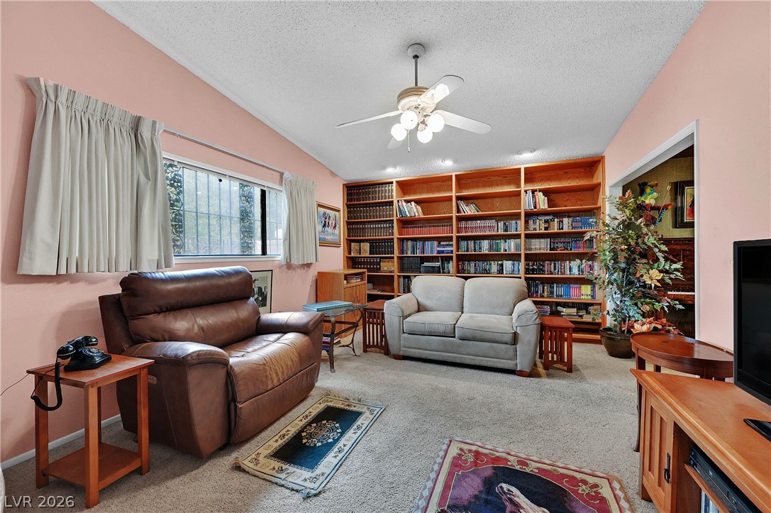 3016 Calle De Laredo Property Photo 14