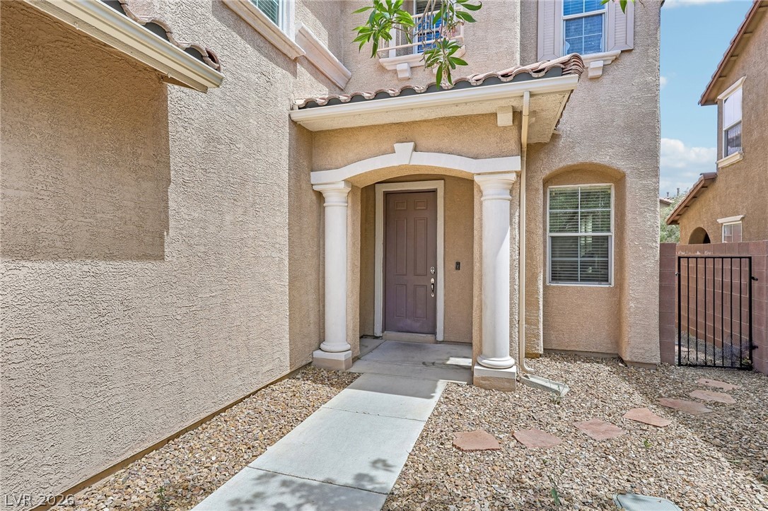 10046 Dancing Lasso Court Property Photo 3