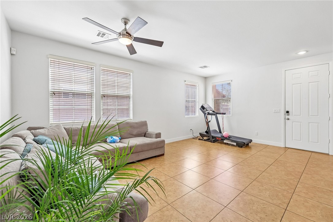 10046 Dancing Lasso Court Property Photo 5