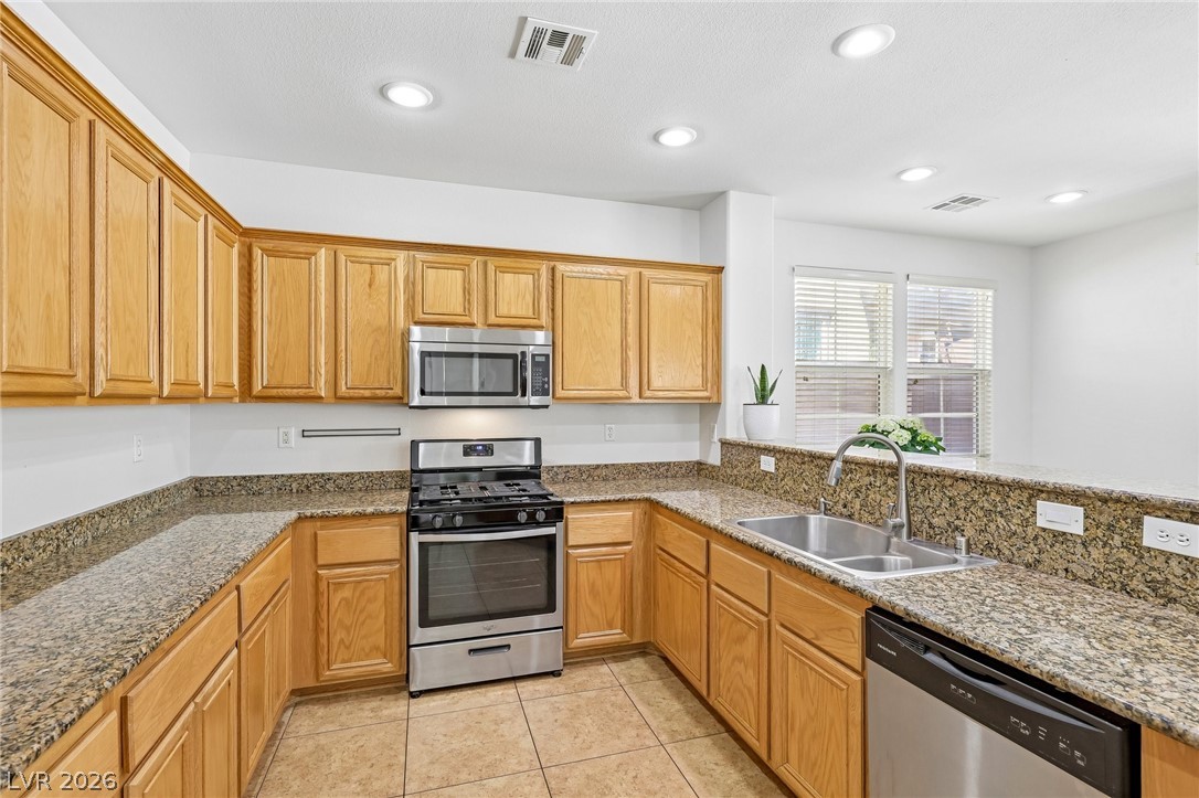10046 Dancing Lasso Court Property Photo 7