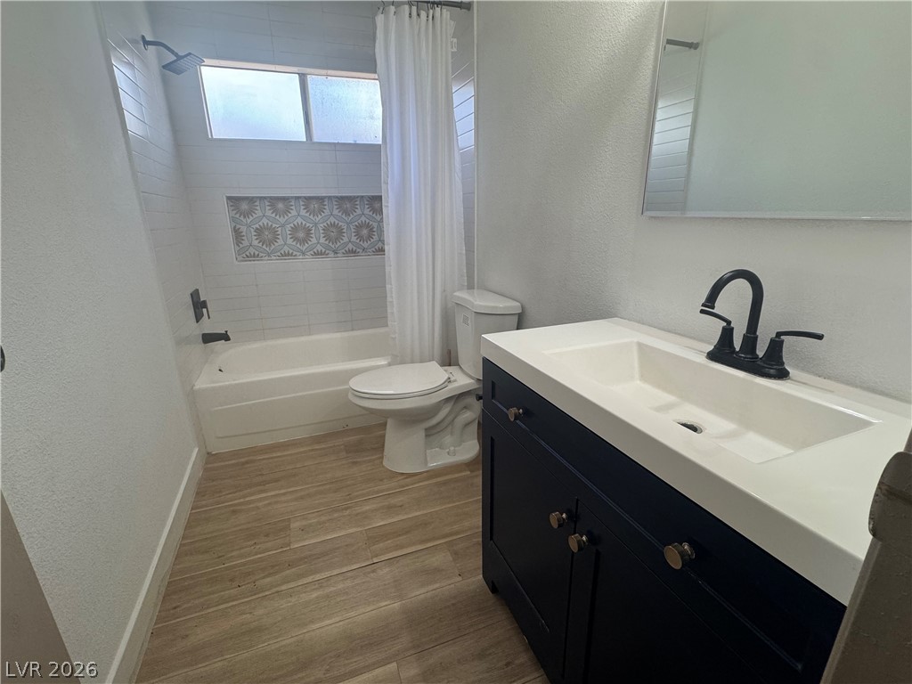 5438 Elaina Circle Property Photo 10
