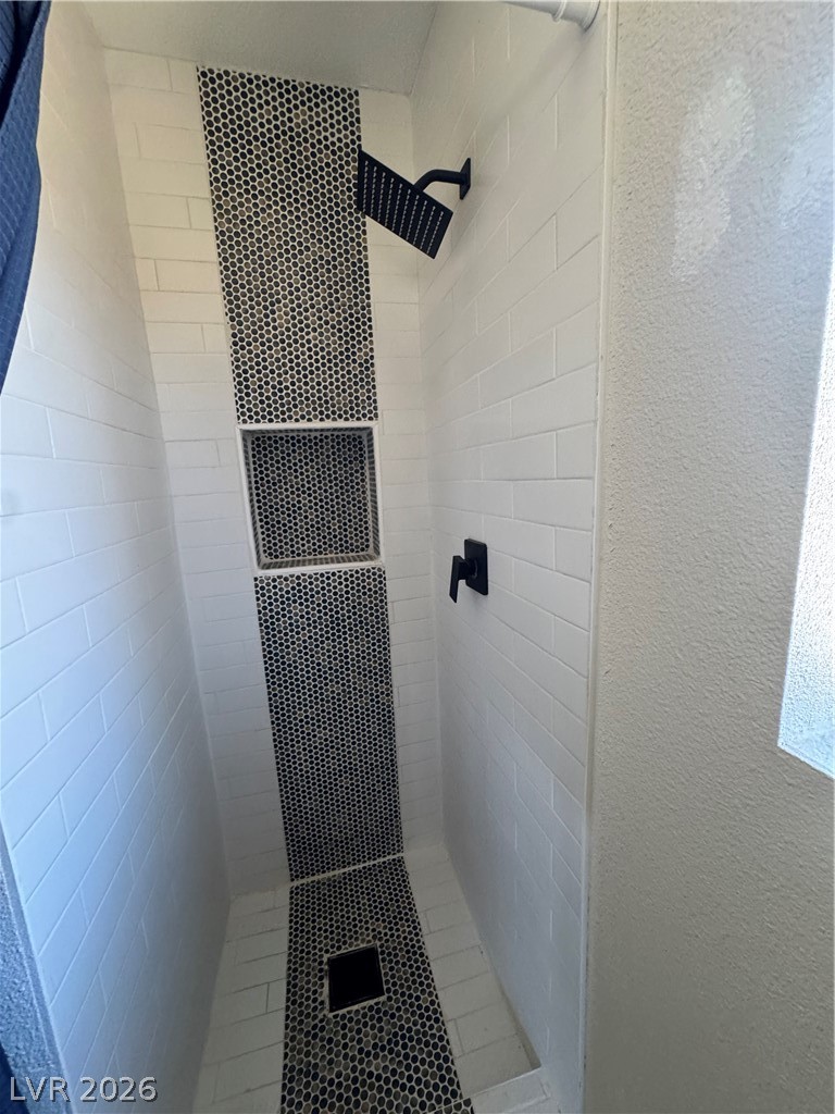 5438 Elaina Circle Property Photo 16